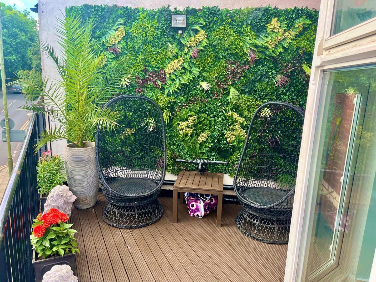 Hampstead Opulence Apartment - Luxurious Split Level Property 런던 외부 사진