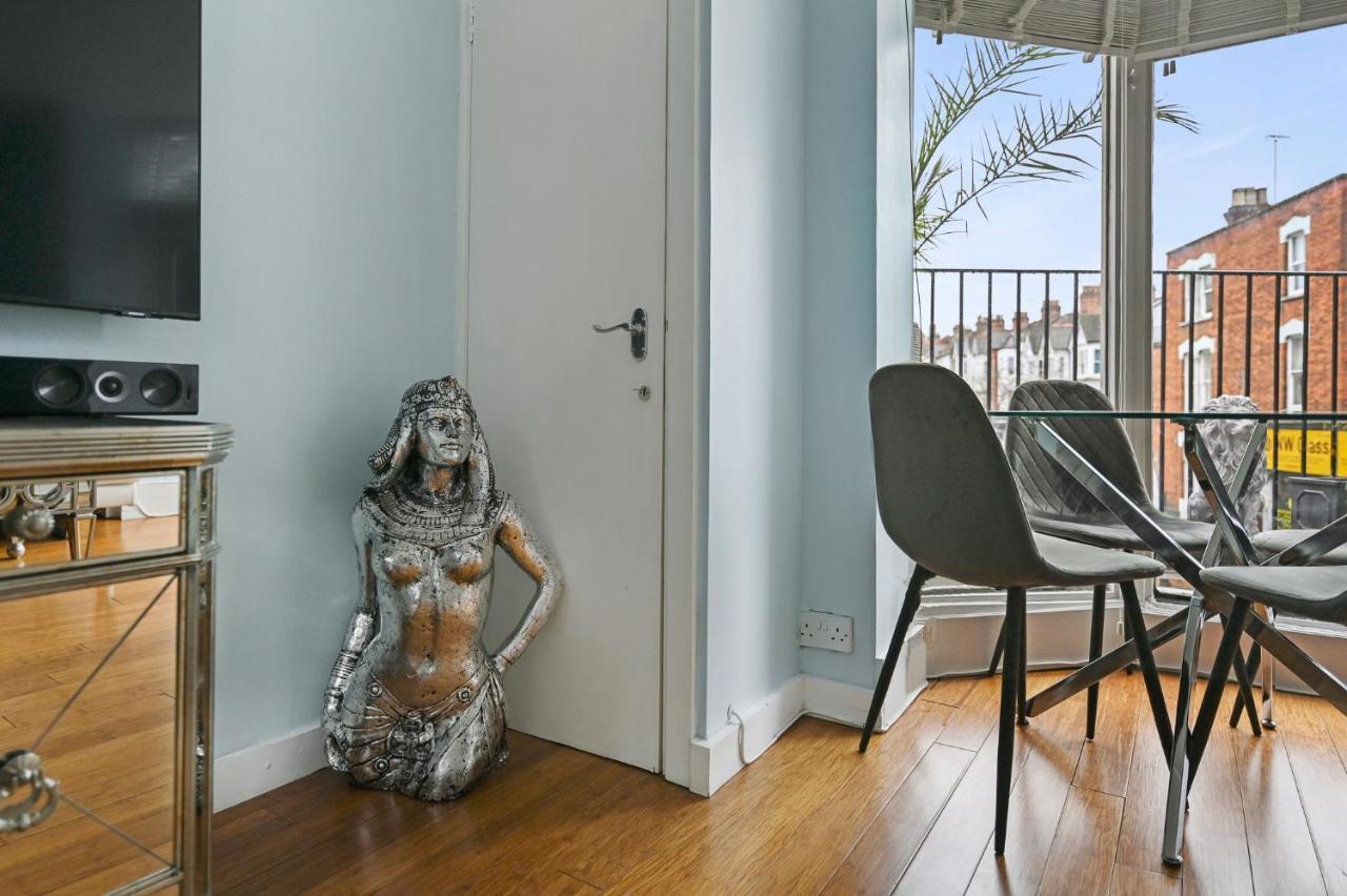Hampstead Opulence Apartment - Luxurious Split Level Property 런던 외부 사진