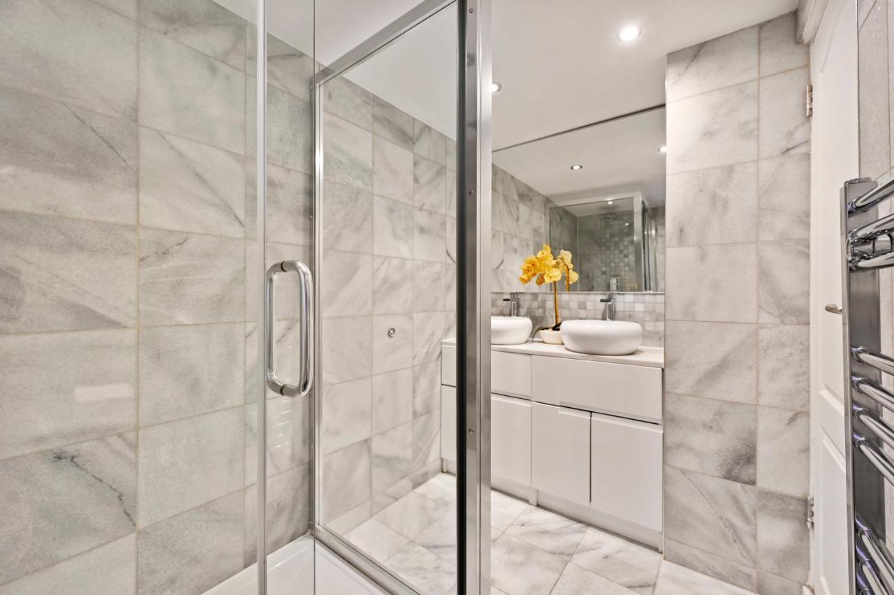 Hampstead Opulence Apartment - Luxurious Split Level Property 런던 외부 사진