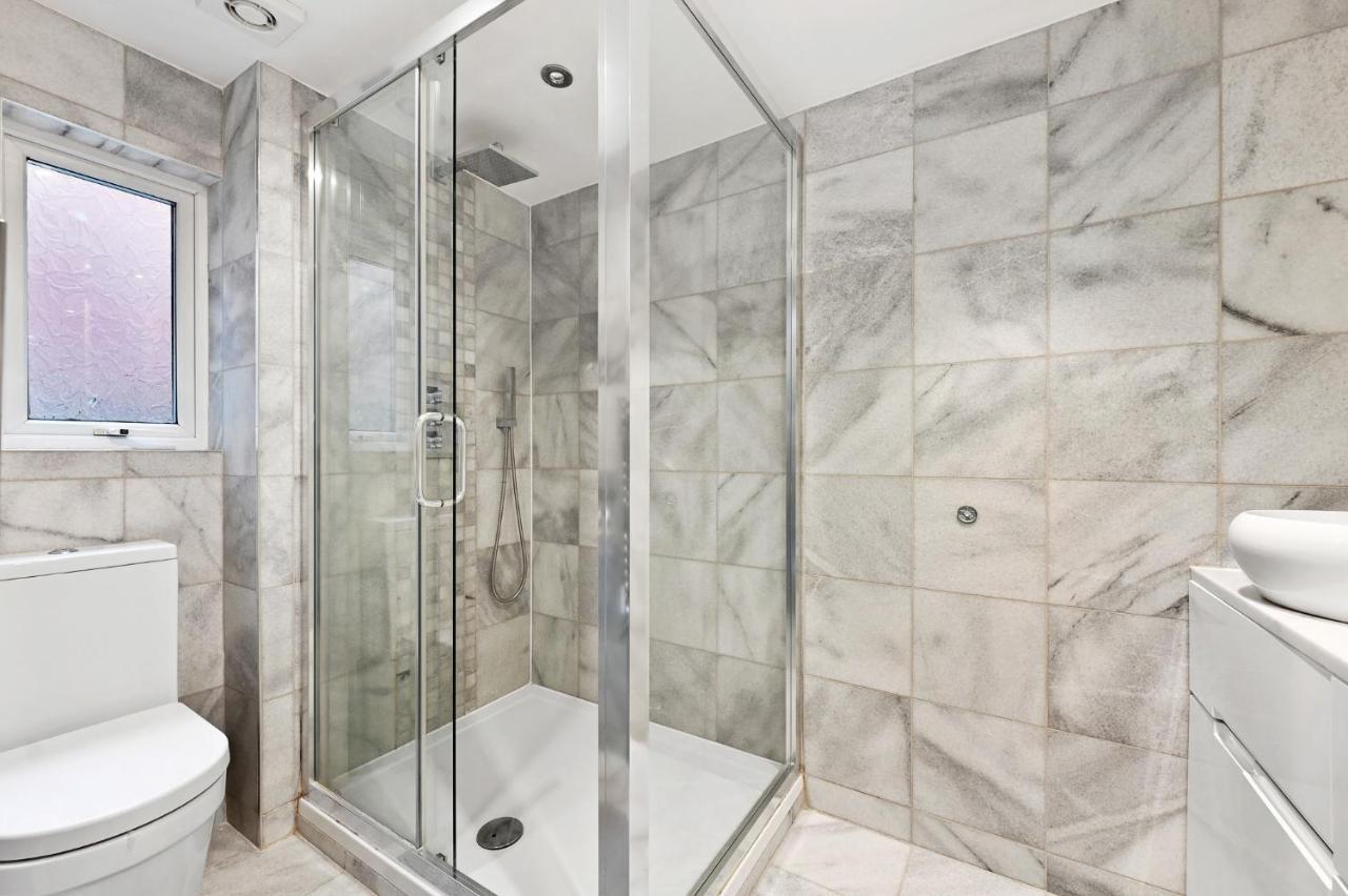 Hampstead Opulence Apartment - Luxurious Split Level Property 런던 외부 사진